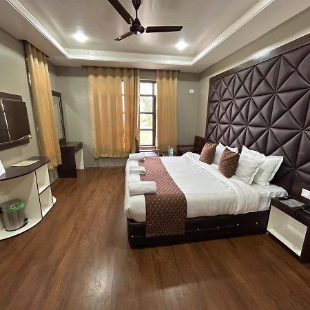 Fair Mount, Airport Road, Humhama Srinagar Hotell Eksteriør bilde
