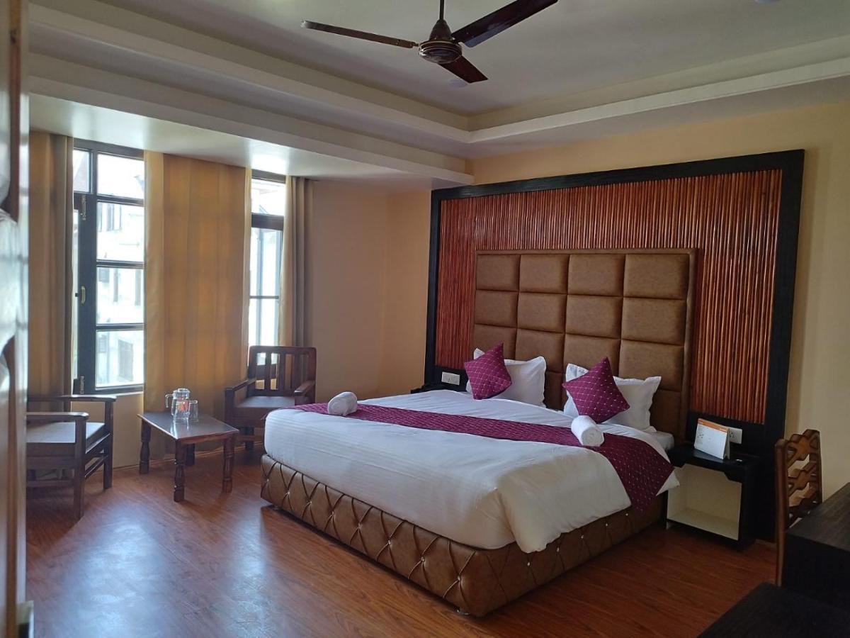 Fair Mount, Airport Road, Humhama Srinagar Hotell Eksteriør bilde