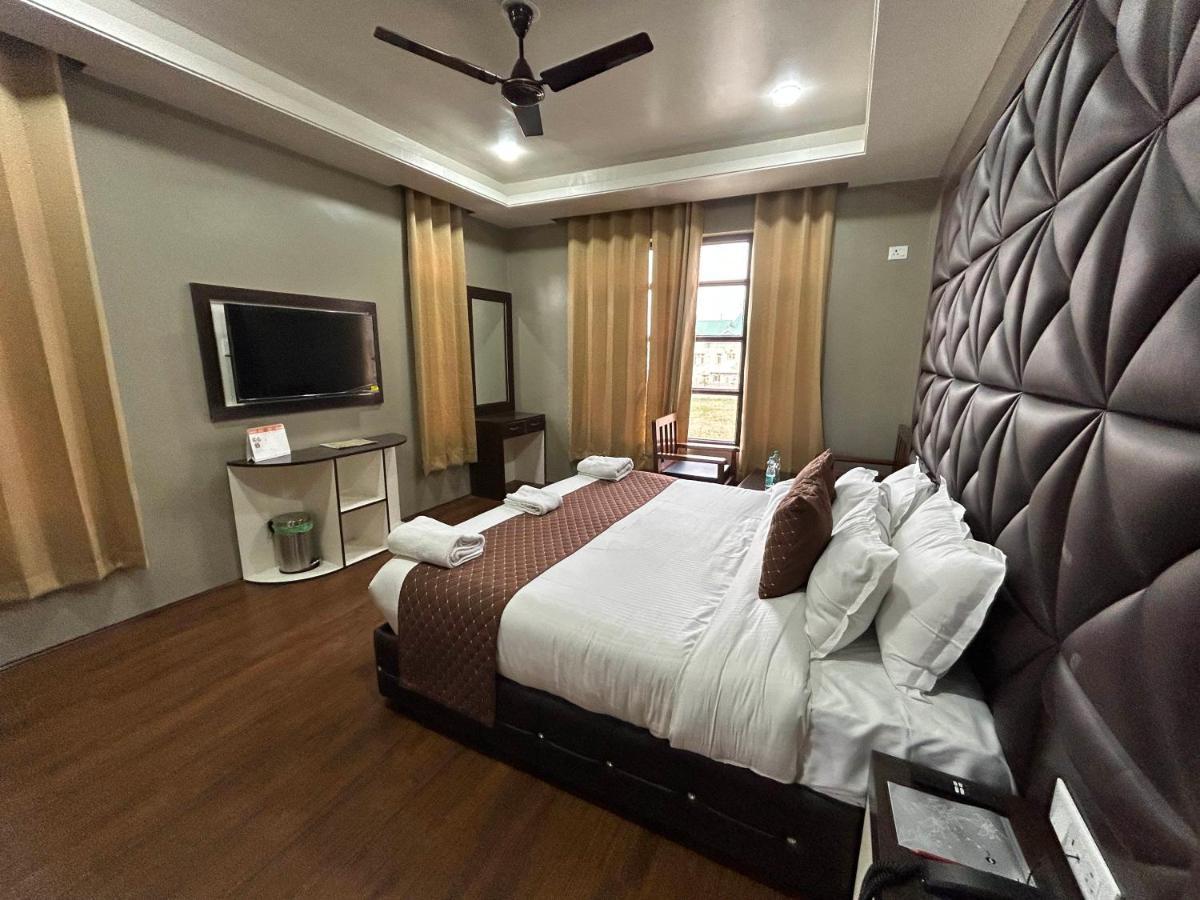 Fair Mount, Airport Road, Humhama Srinagar Hotell Eksteriør bilde