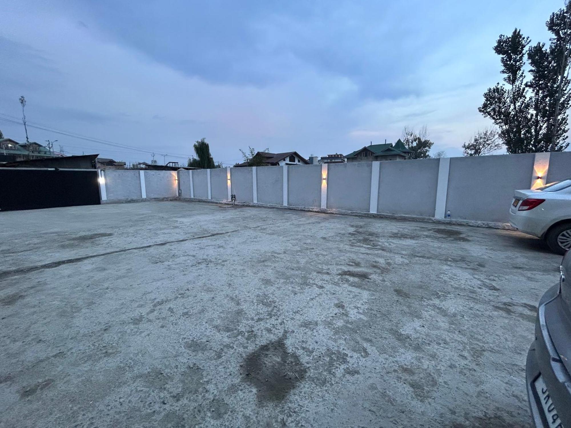 Fair Mount, Airport Road, Humhama Srinagar Hotell Eksteriør bilde