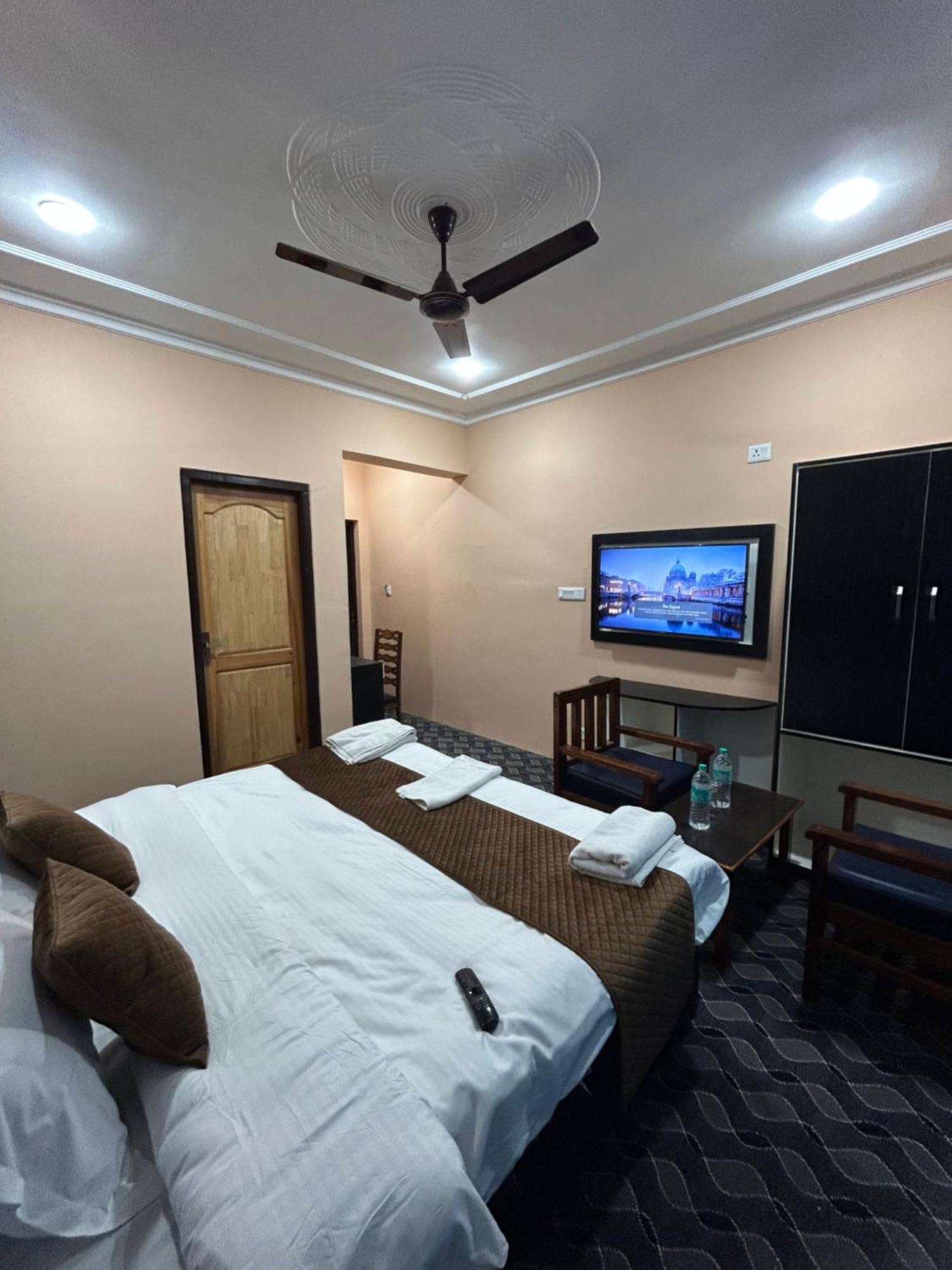 Fair Mount, Airport Road, Humhama Srinagar Hotell Rom bilde