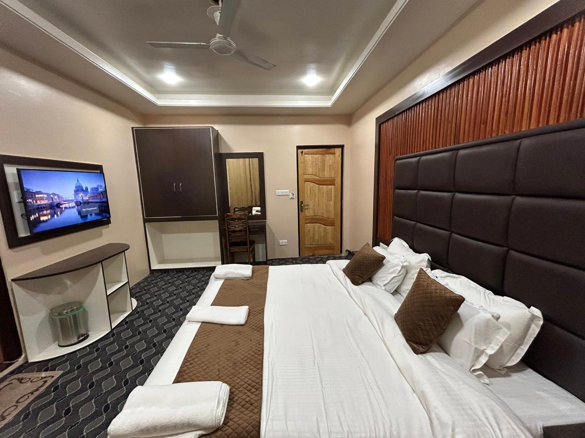Fair Mount, Airport Road, Humhama Srinagar Hotell Rom bilde