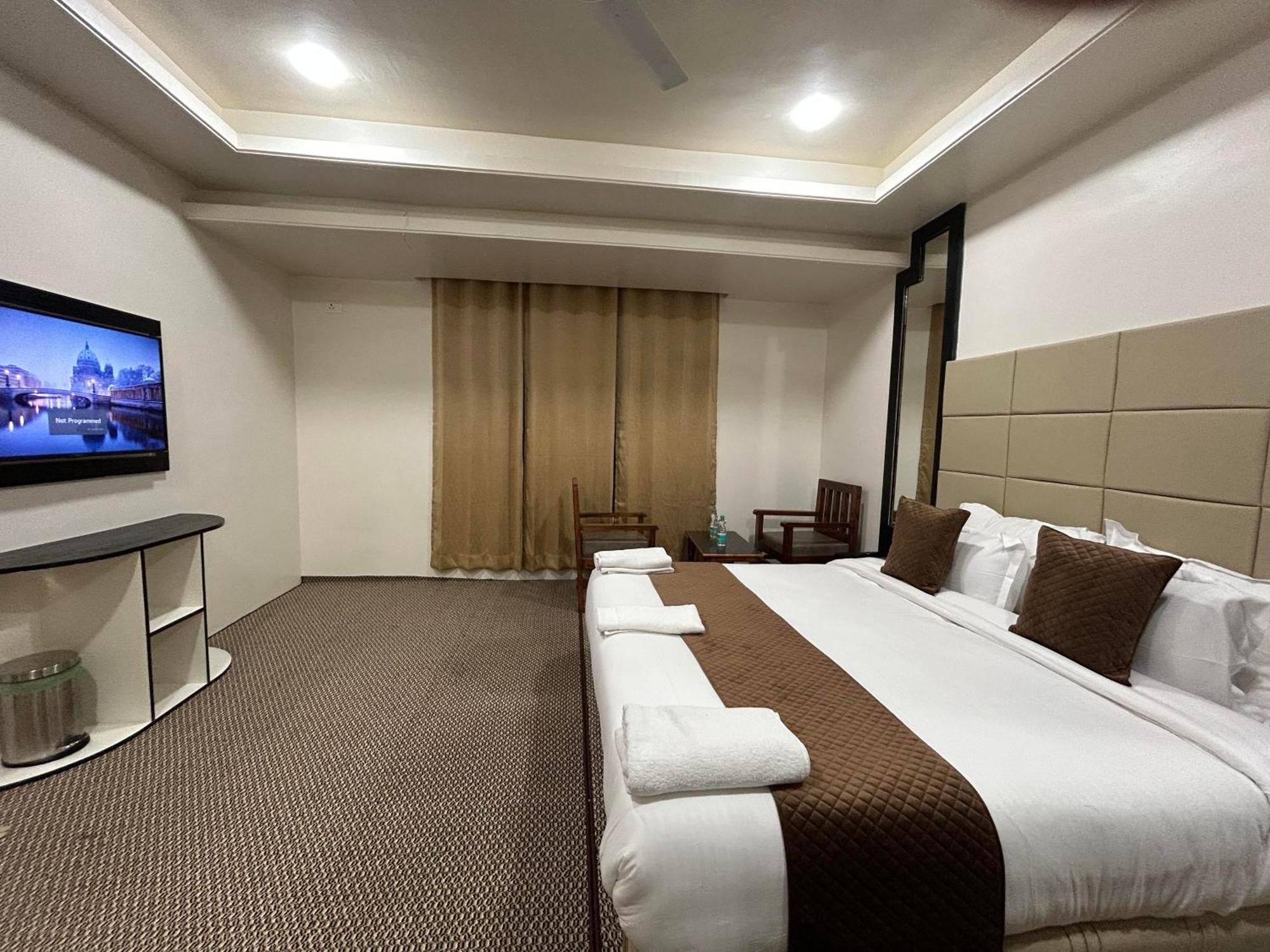 Fair Mount, Airport Road, Humhama Srinagar Hotell Rom bilde