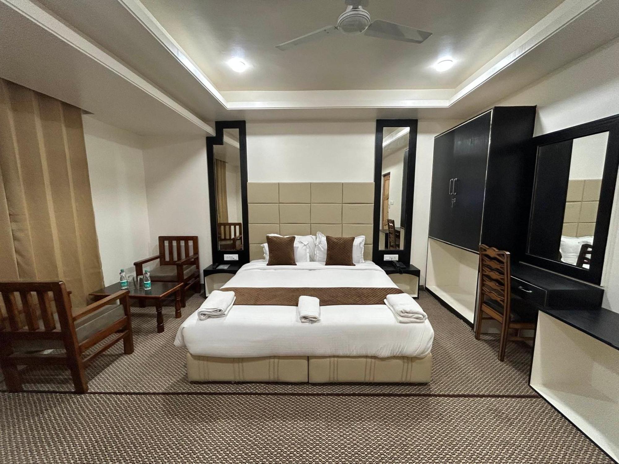 Fair Mount, Airport Road, Humhama Srinagar Hotell Rom bilde